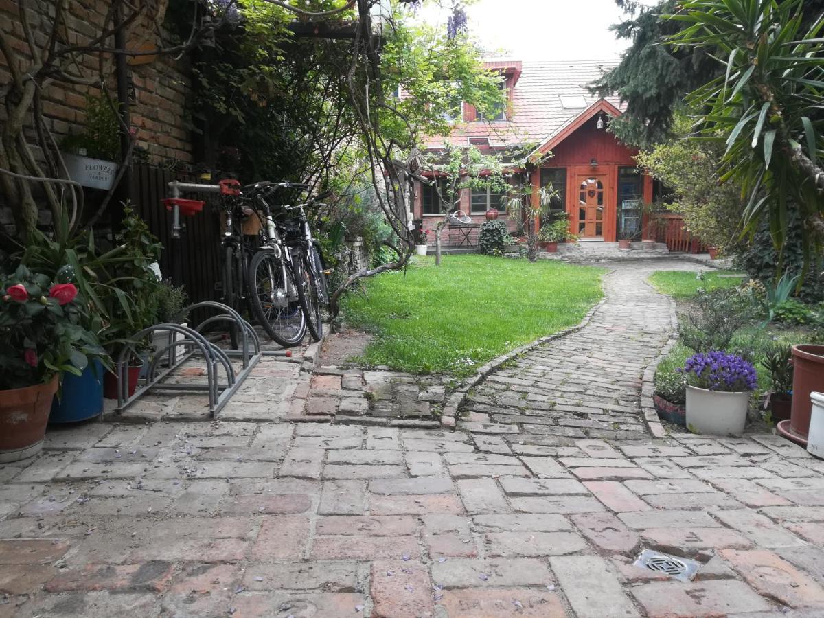Patak28 Apartmanok Шопрон Екстериор снимка
