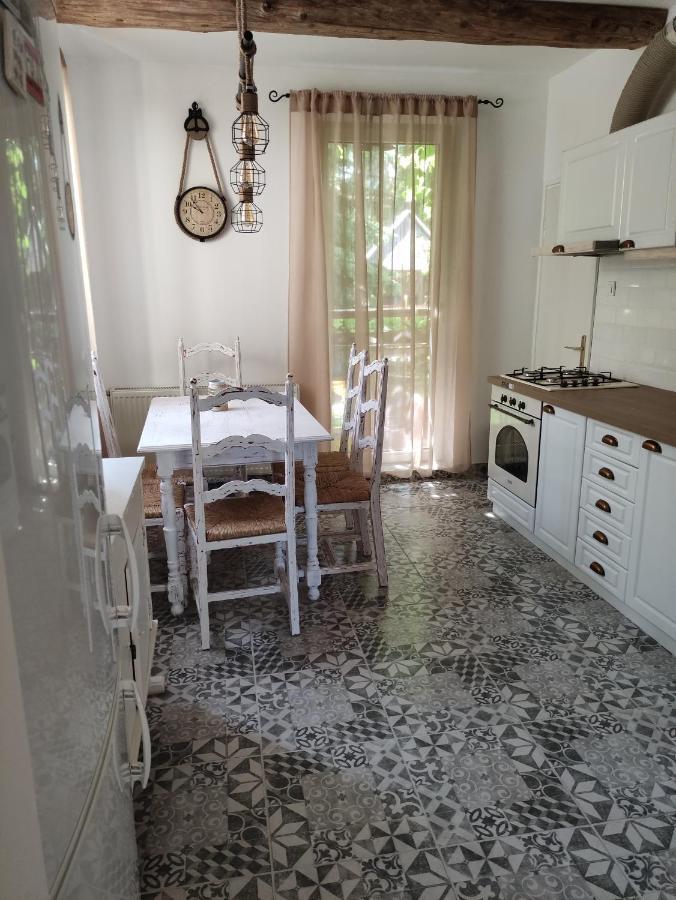Patak28 Apartmanok Шопрон Екстериор снимка