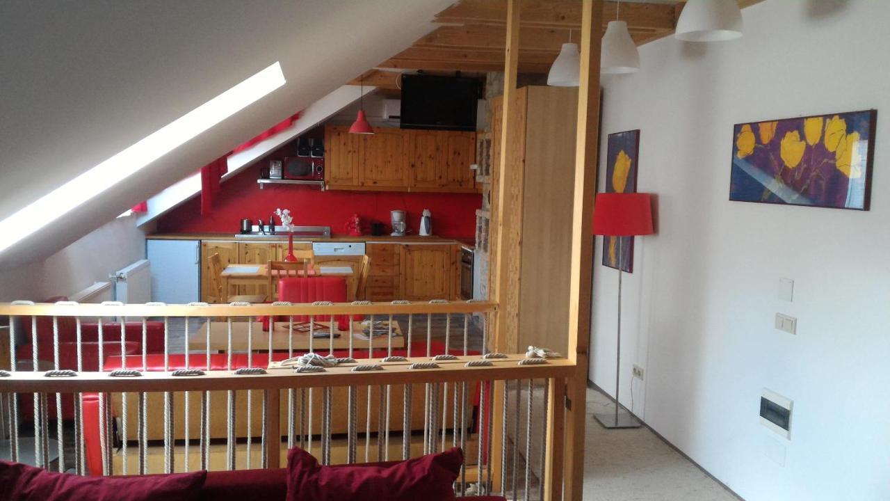 Patak28 Apartmanok Шопрон Екстериор снимка