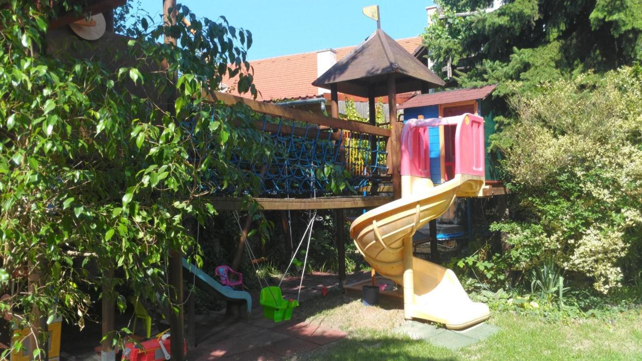 Patak28 Apartmanok Шопрон Екстериор снимка
